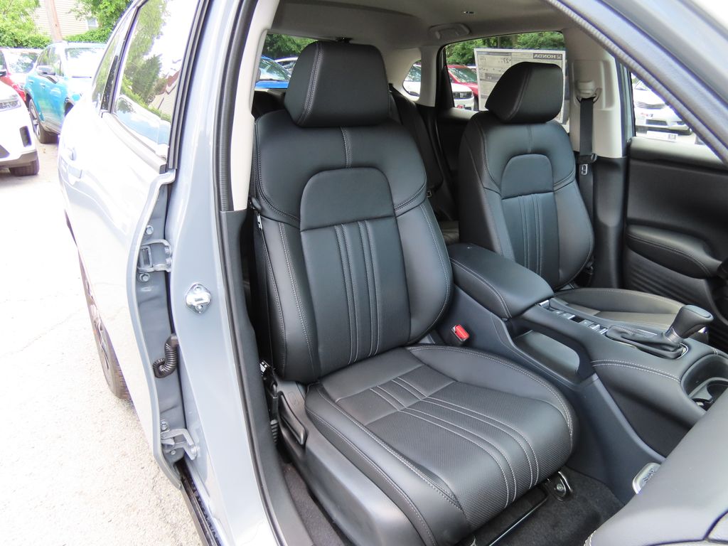 Thumbnail: 2027 Honda HR-V - 12