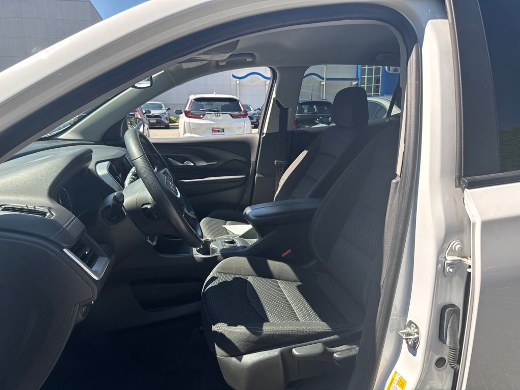 Thumbnail: 2024 GMC Terrain - 8