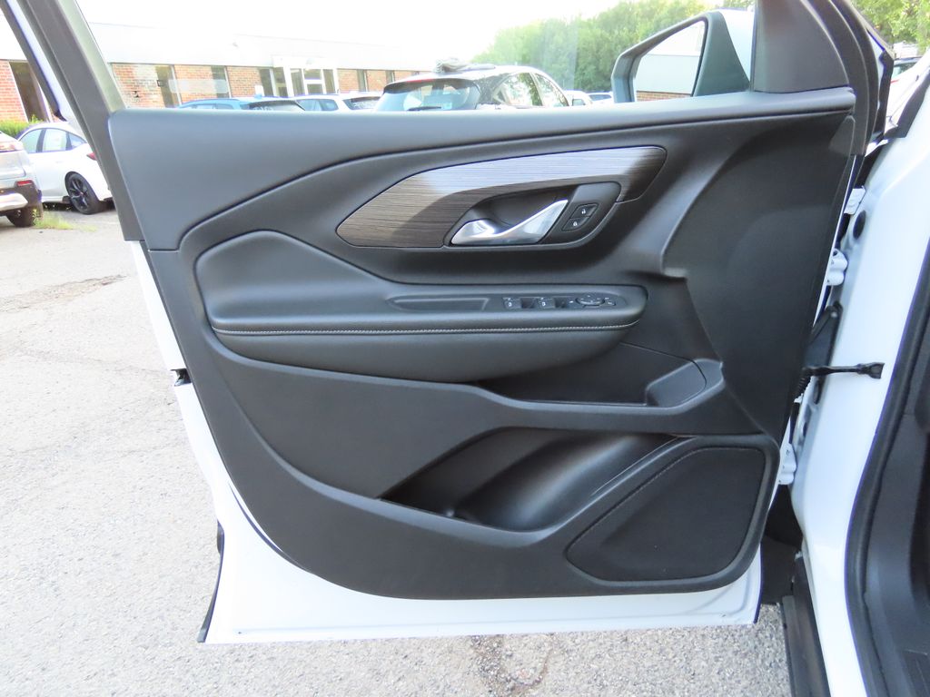 Thumbnail: 2024 GMC Terrain - 23
