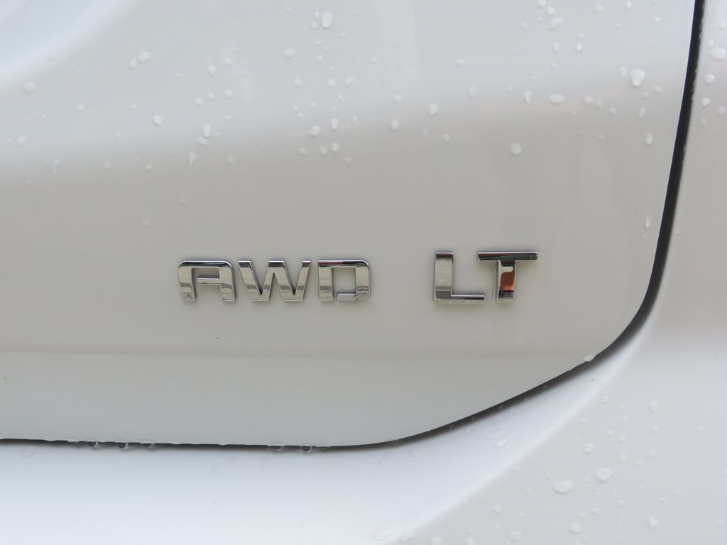 Thumbnail: 2020 Chevrolet Equinox - 21