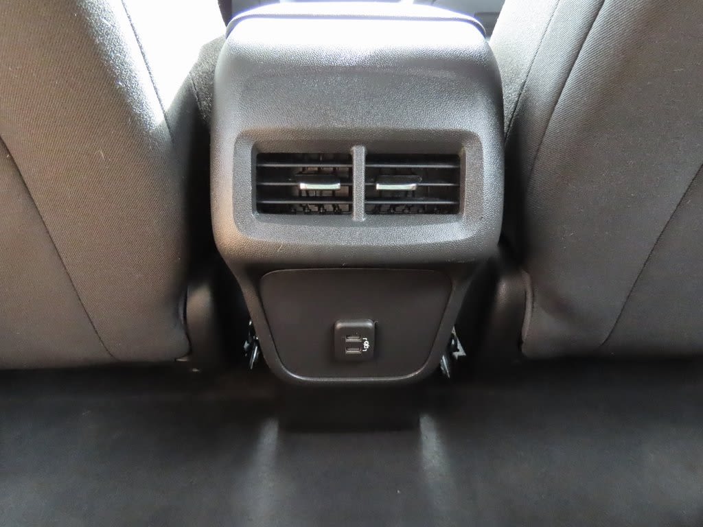 Thumbnail: 2020 Chevrolet Equinox - 25