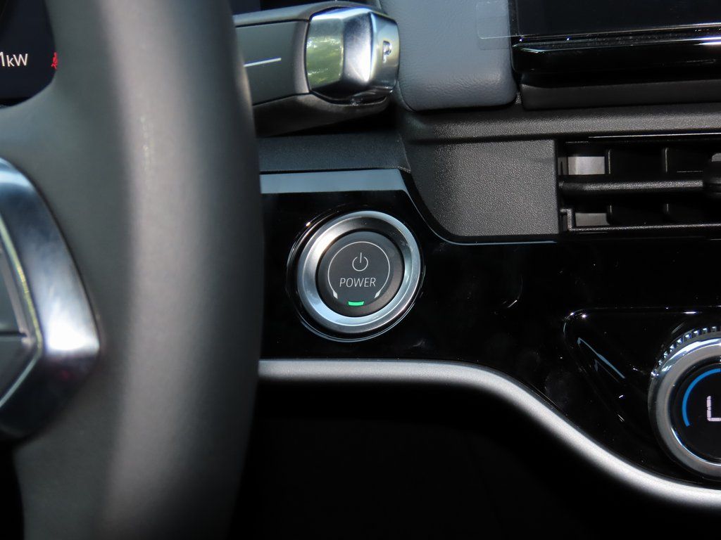 Thumbnail: 2026 Honda Prologue - 25