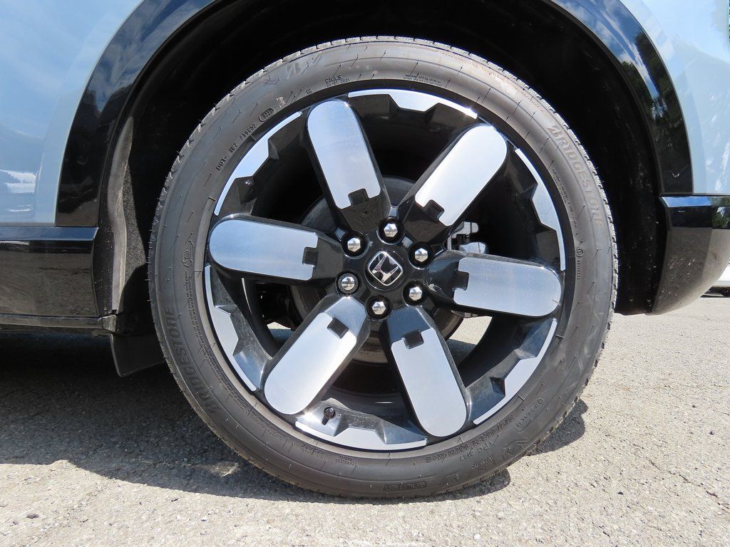 Thumbnail: 2026 Honda Prologue - 8