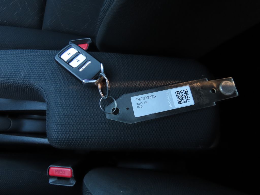 Thumbnail: 2015 Honda Fit - 18