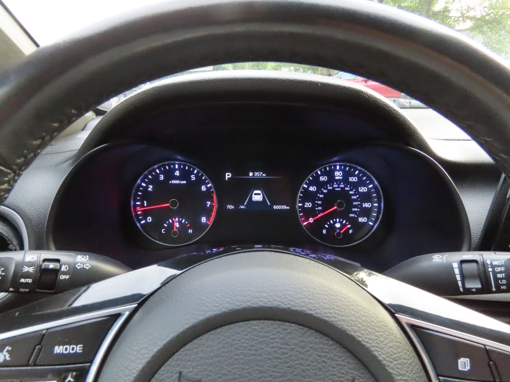 Thumbnail: 2023 Kia Forte - 15