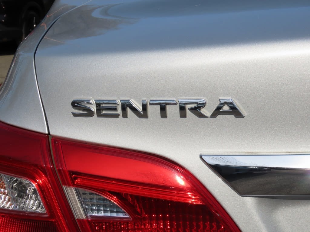 2019 Nissan Sentra SV 7