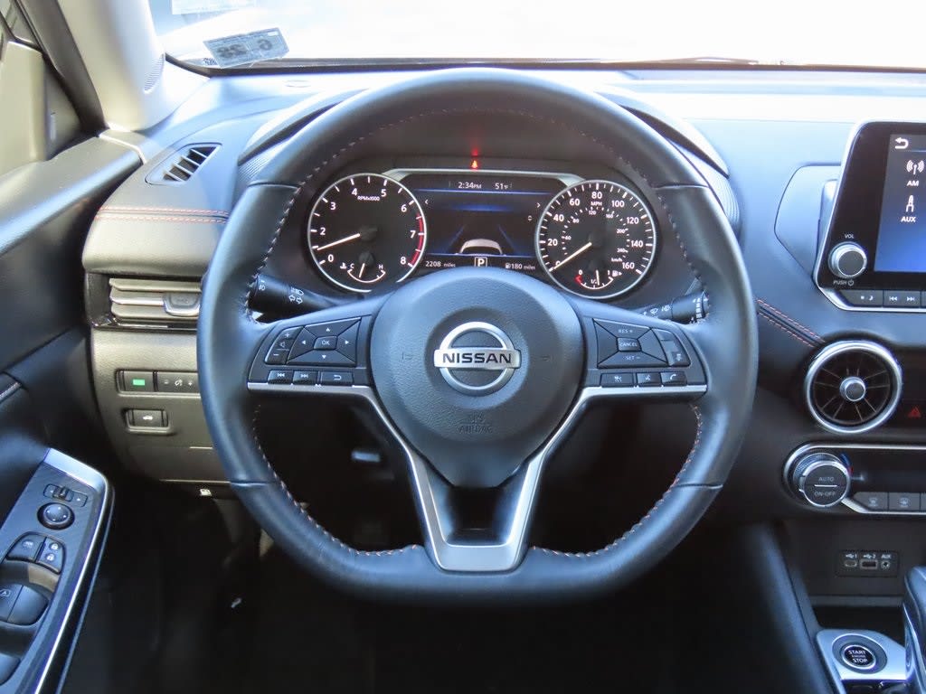 Thumbnail: 2023 Nissan Sentra - 14