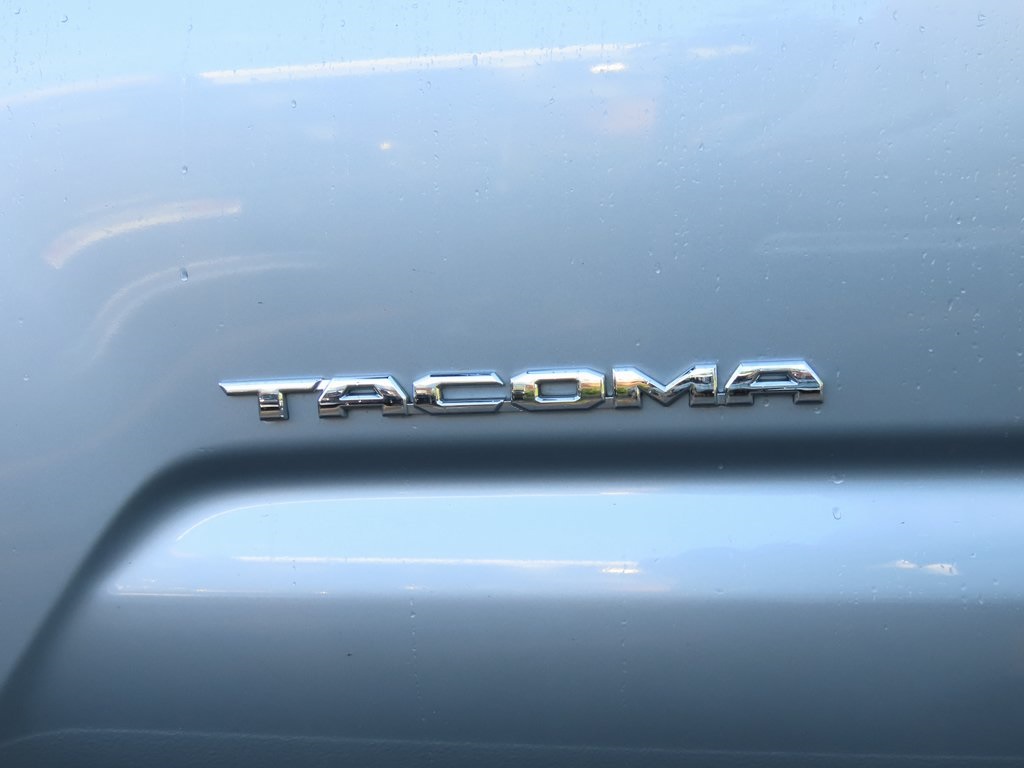 2020 Toyota Tacoma SR5 7