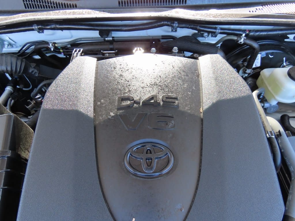 2022 Toyota Tacoma SR 22
