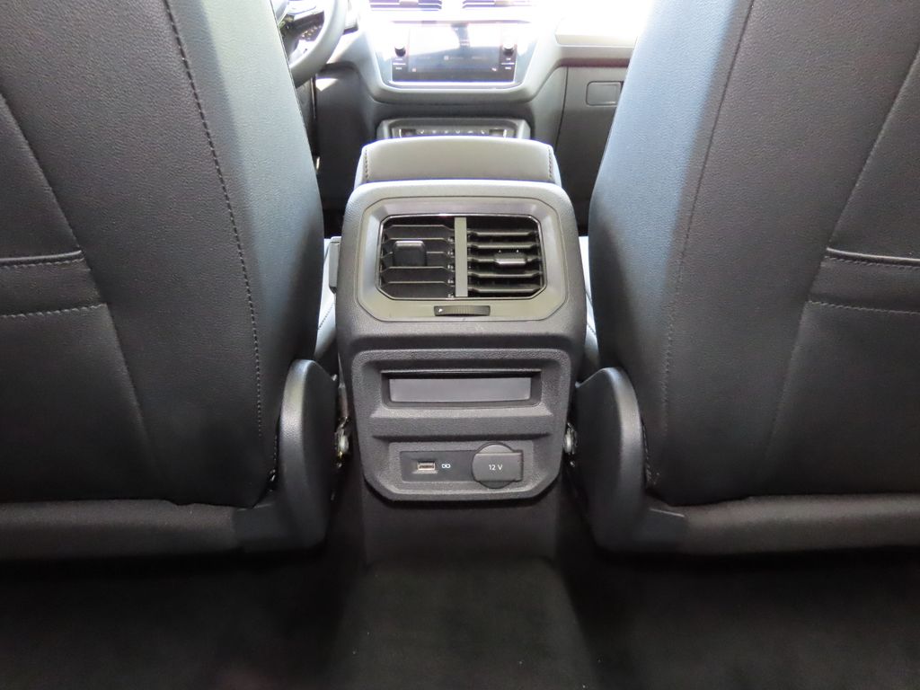 Thumbnail: 2019 Volkswagen Tiguan - 26