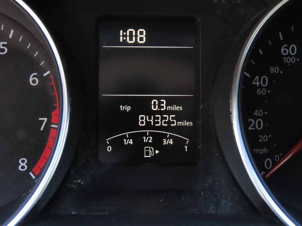 Thumbnail: 2015 Volkswagen Jetta - 25