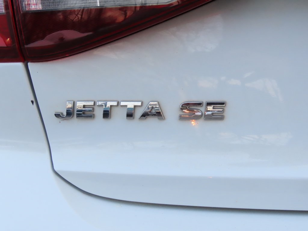 2017 Volkswagen Jetta SE 7