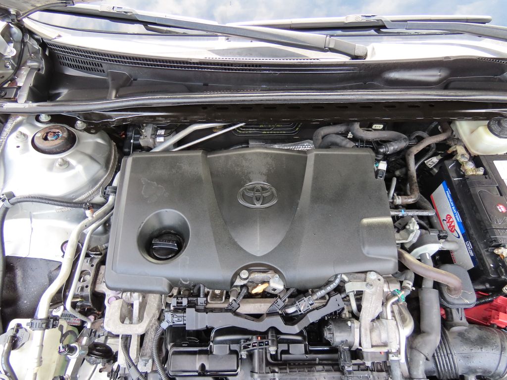 Thumbnail: 2018 Toyota Camry - 8