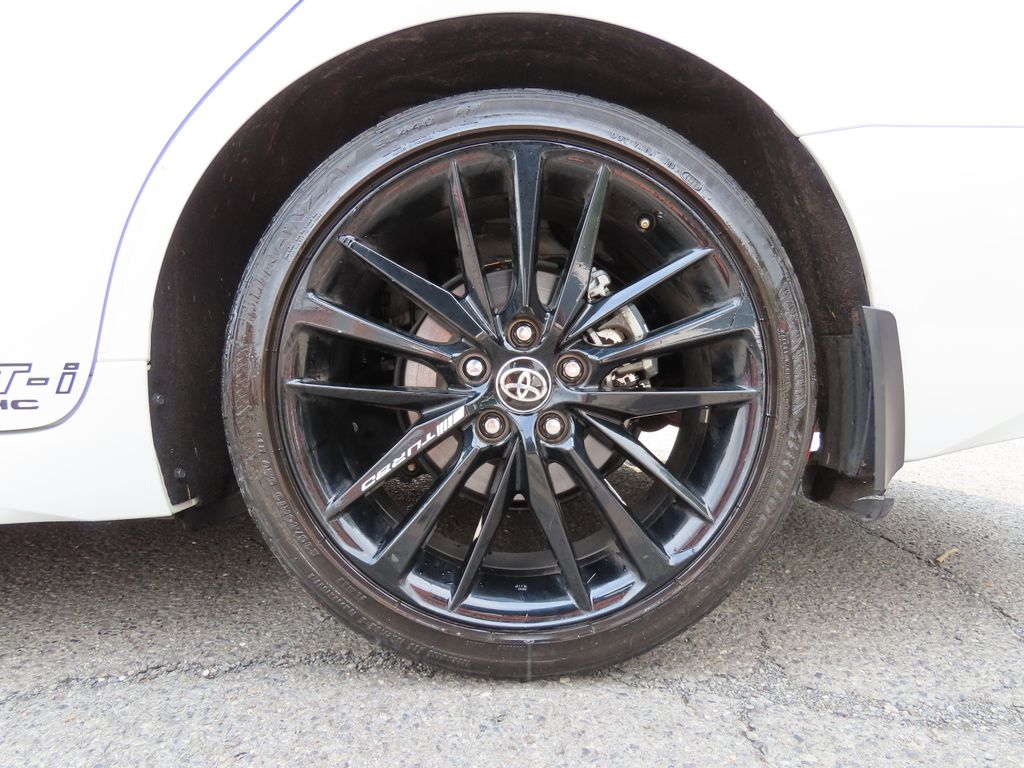 Thumbnail: 2024 Toyota Camry - 8