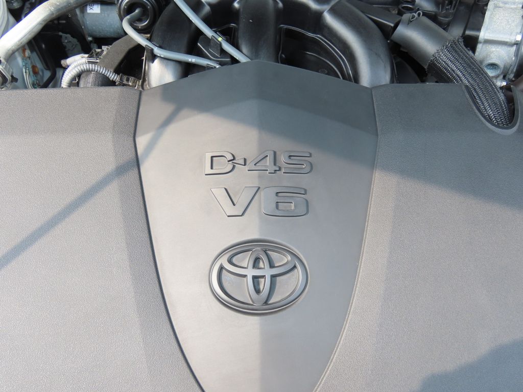 Thumbnail: 2024 Toyota Camry - 21