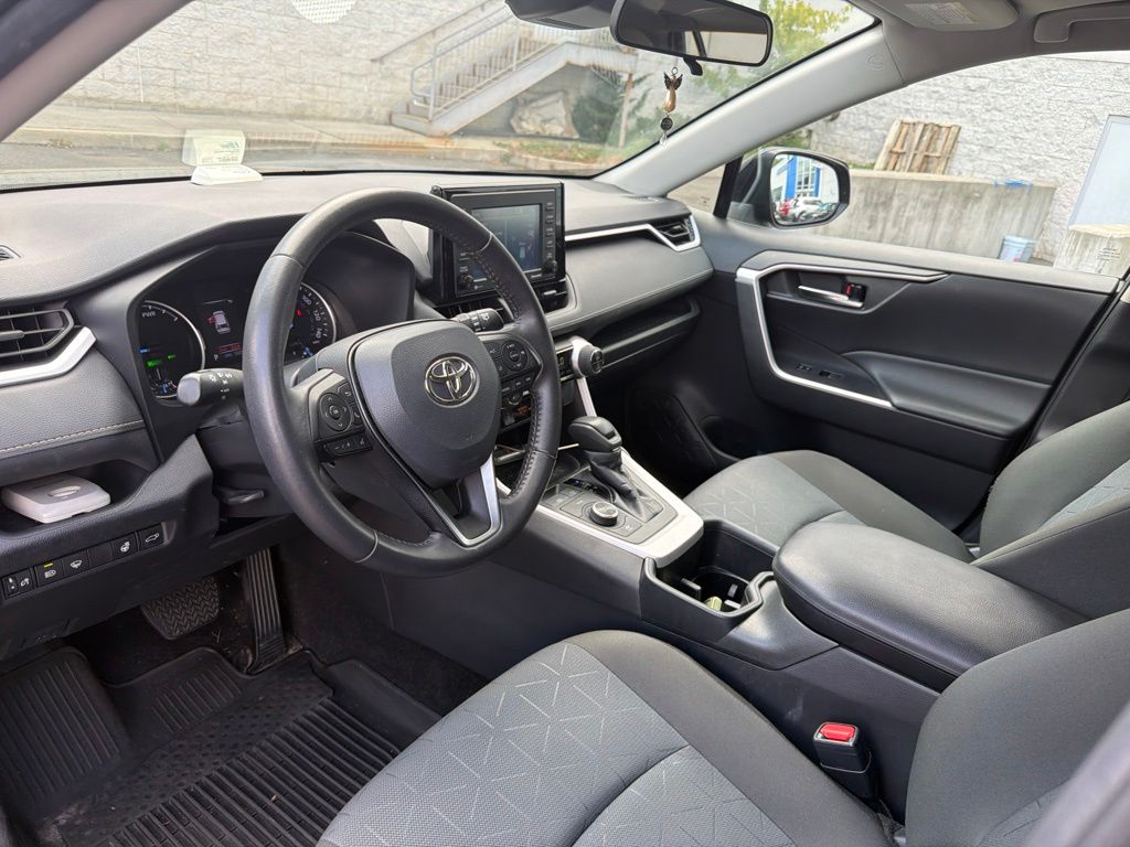 Thumbnail: 2022 Toyota RAV4 - 5