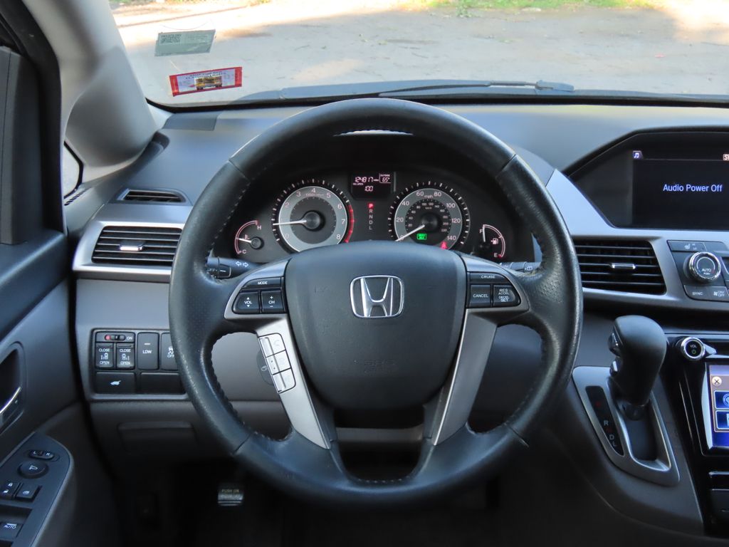 Thumbnail: 2016 Honda Odyssey - 9