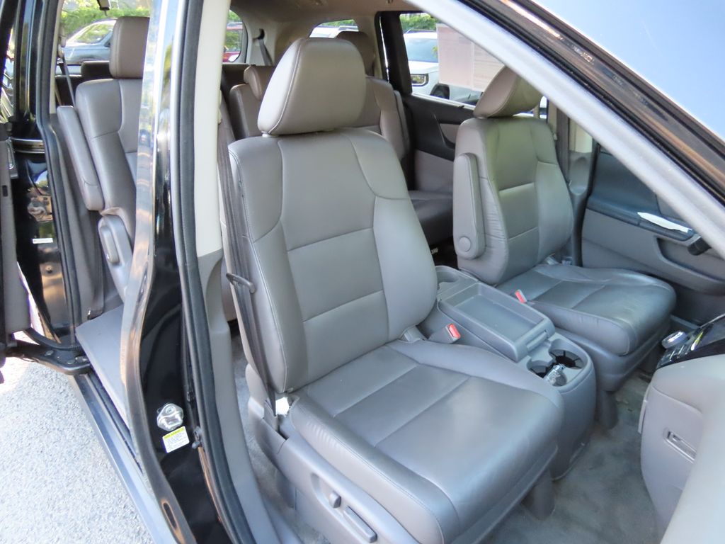 Thumbnail: 2016 Honda Odyssey - 24