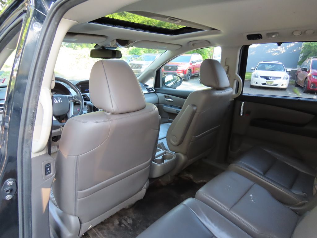 Thumbnail: 2016 Honda Odyssey - 22