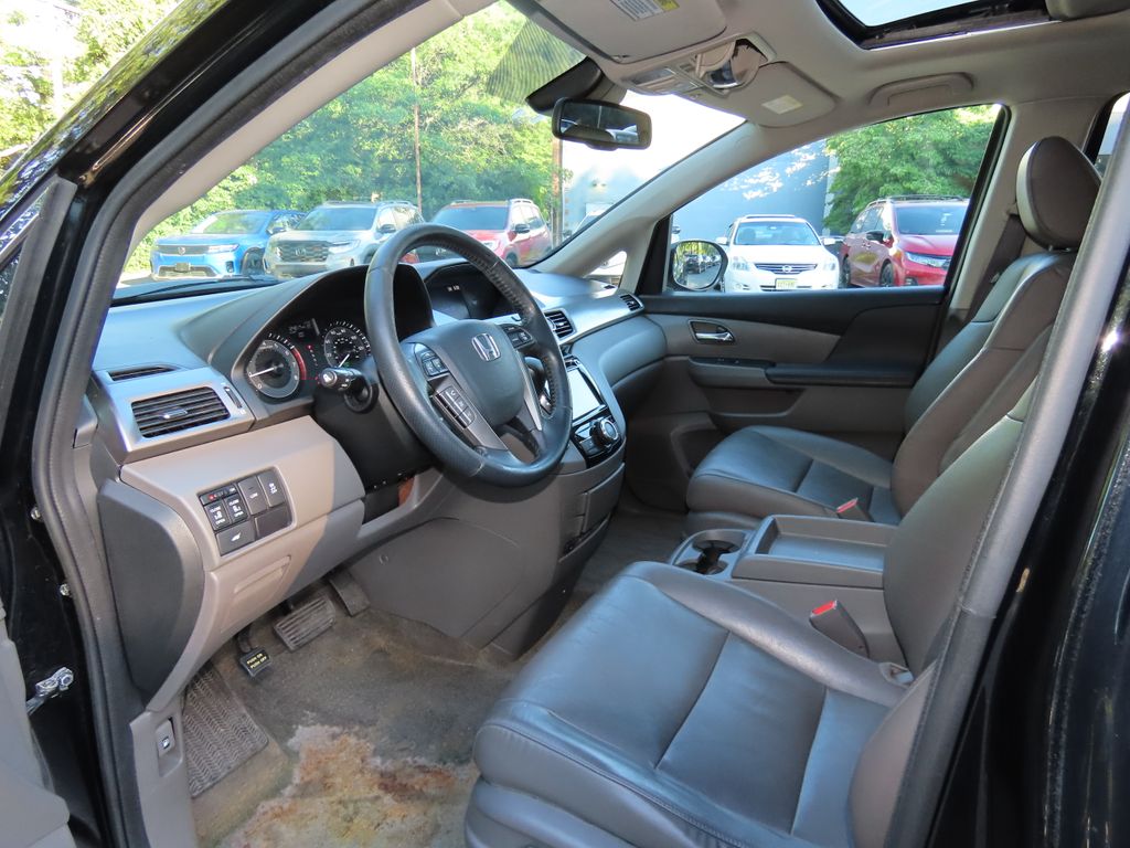 Thumbnail: 2016 Honda Odyssey - 10