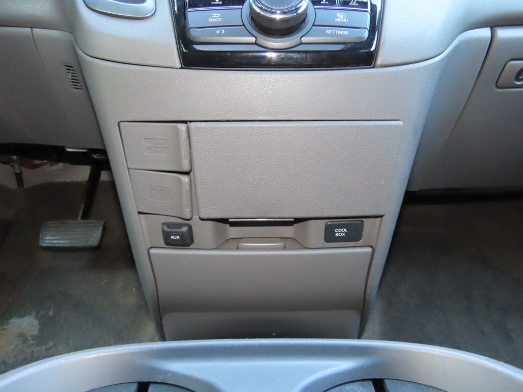 Thumbnail: 2016 Honda Odyssey - 26