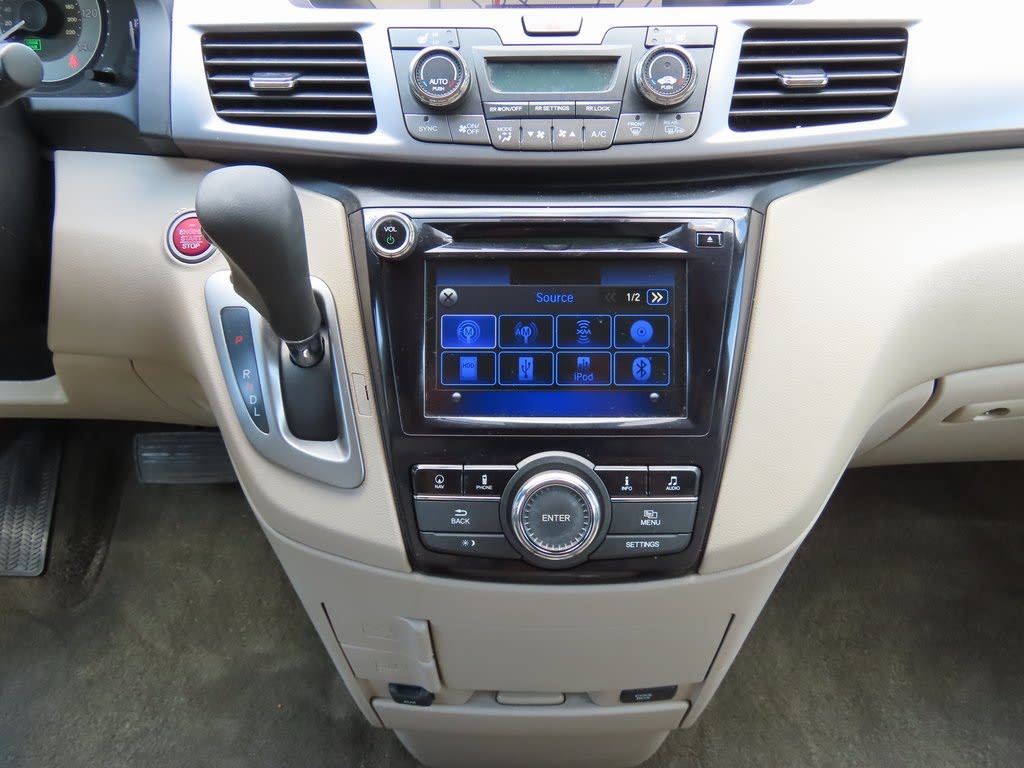 Thumbnail: 2014 Honda Odyssey - 25