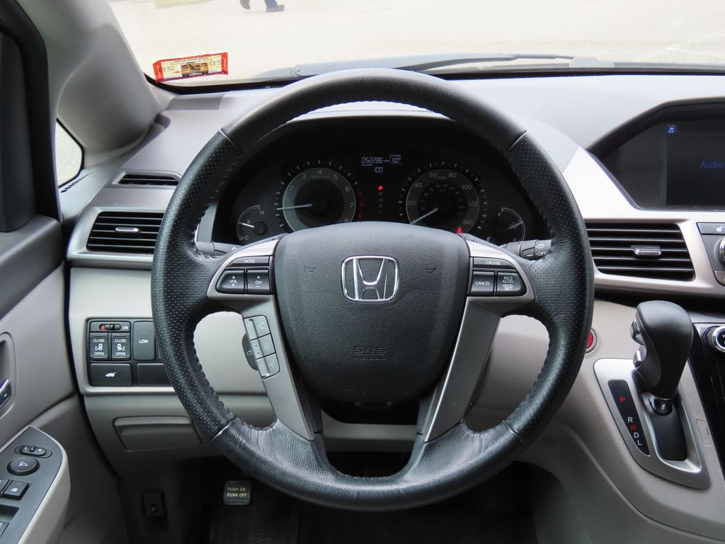 Thumbnail: 2015 Honda Odyssey - 9