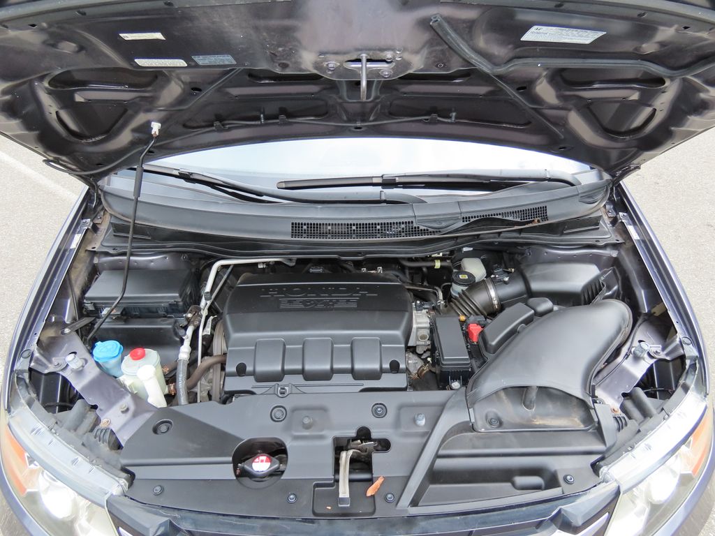 Thumbnail: 2015 Honda Odyssey - 8