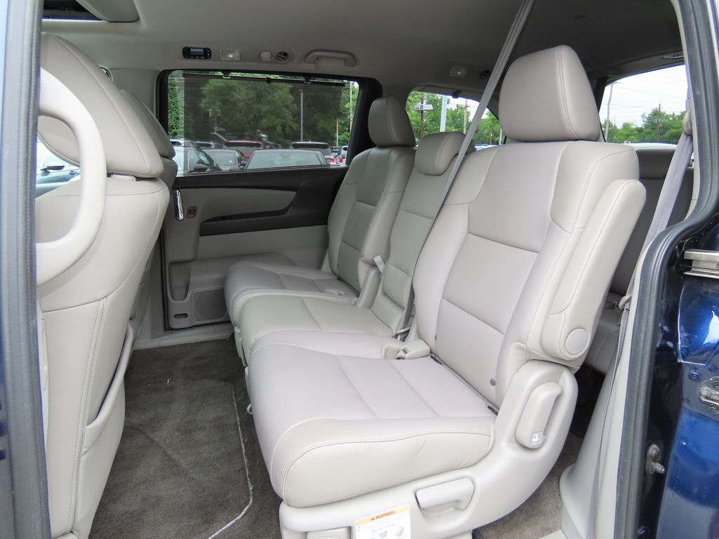 Thumbnail: 2014 Honda Odyssey - 13