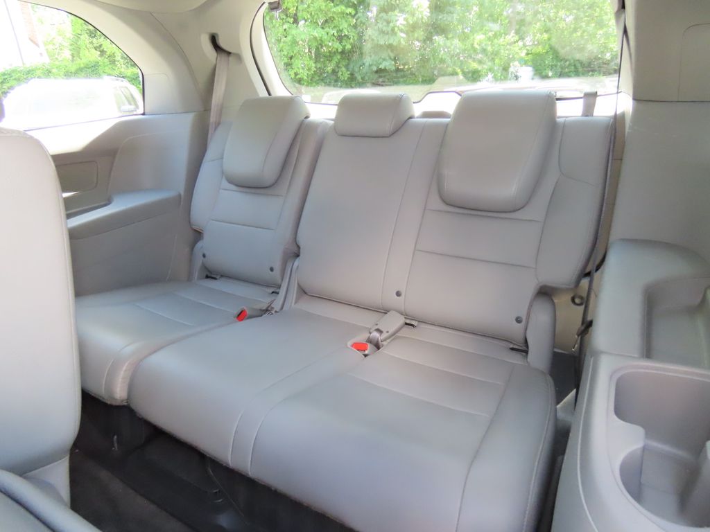 Thumbnail: 2015 Honda Odyssey - 22