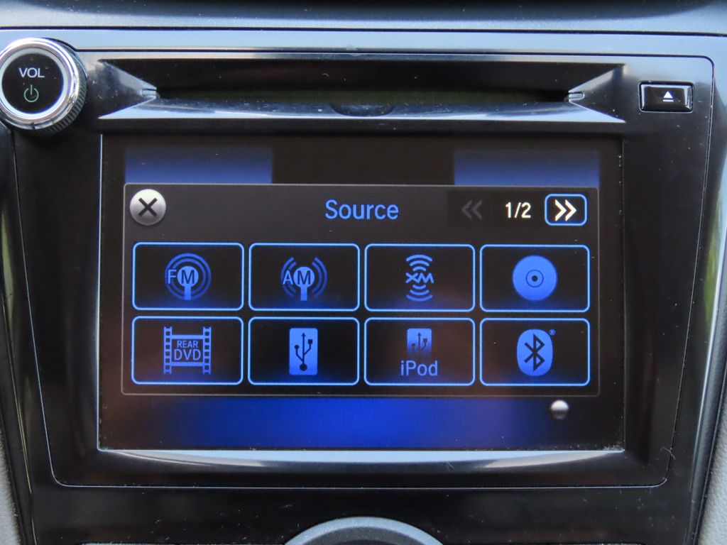 Thumbnail: 2015 Honda Odyssey - 26