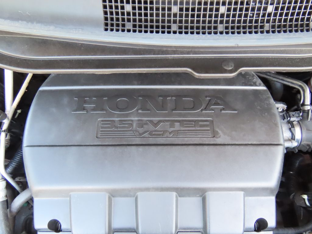 Thumbnail: 2015 Honda Odyssey - 20