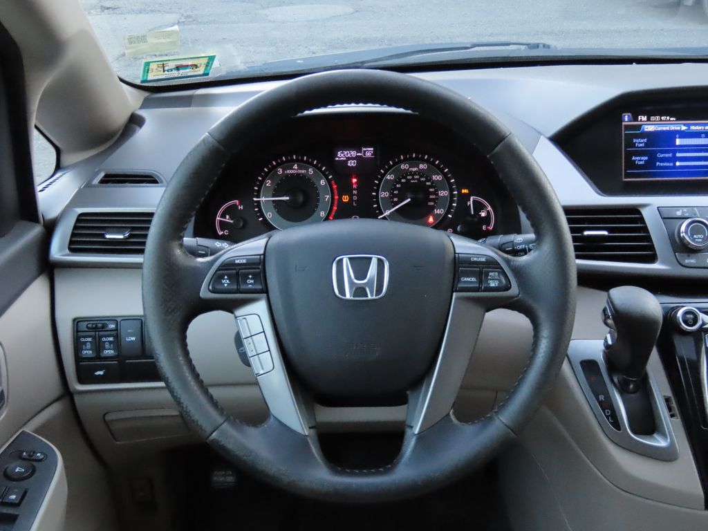 Thumbnail: 2015 Honda Odyssey - 11