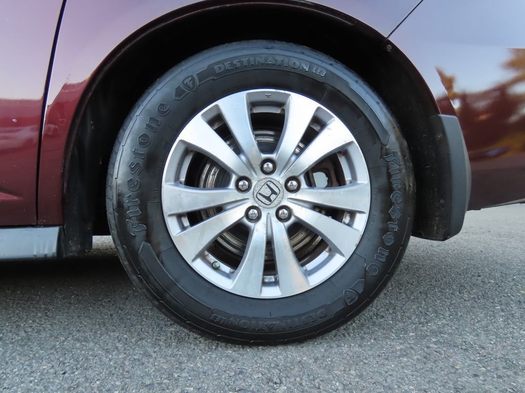 Thumbnail: 2015 Honda Odyssey - 5