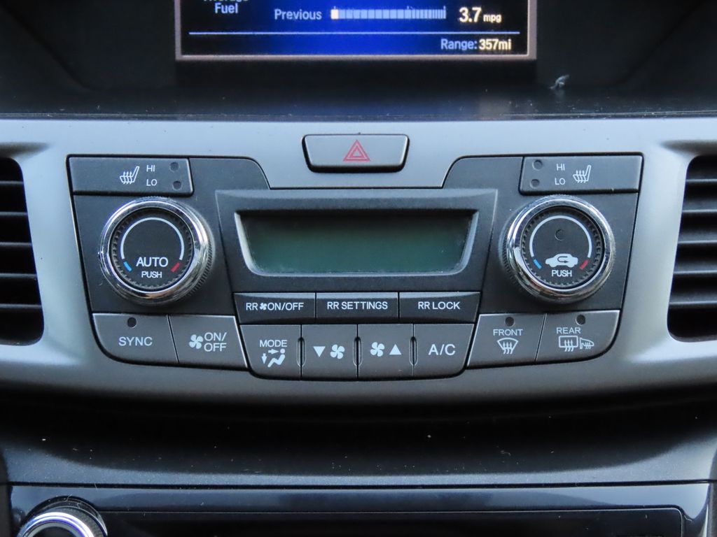 Thumbnail: 2015 Honda Odyssey - 24