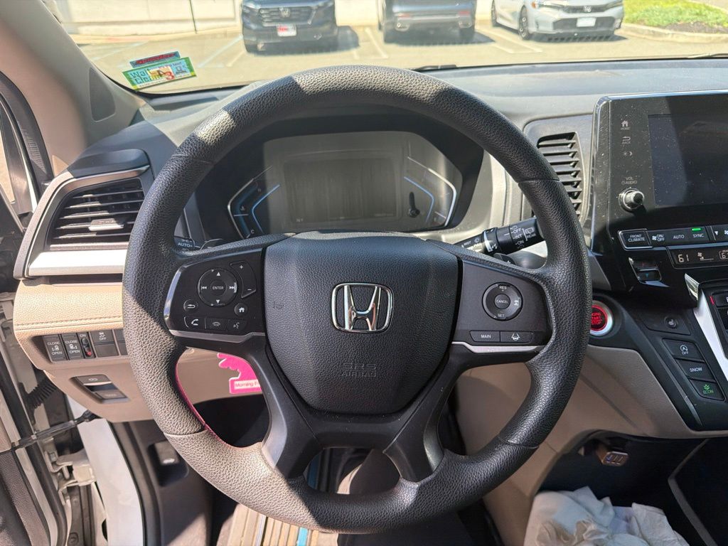 Thumbnail: 2020 Honda Odyssey - 2