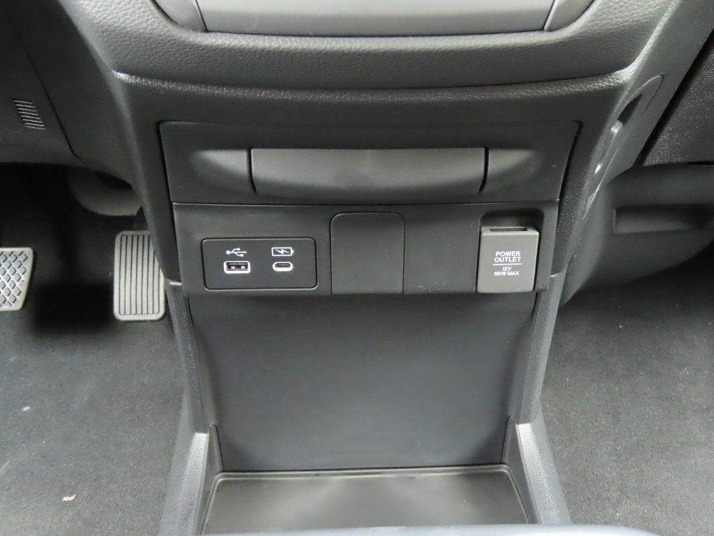 Thumbnail: 2027 Honda Odyssey - 22