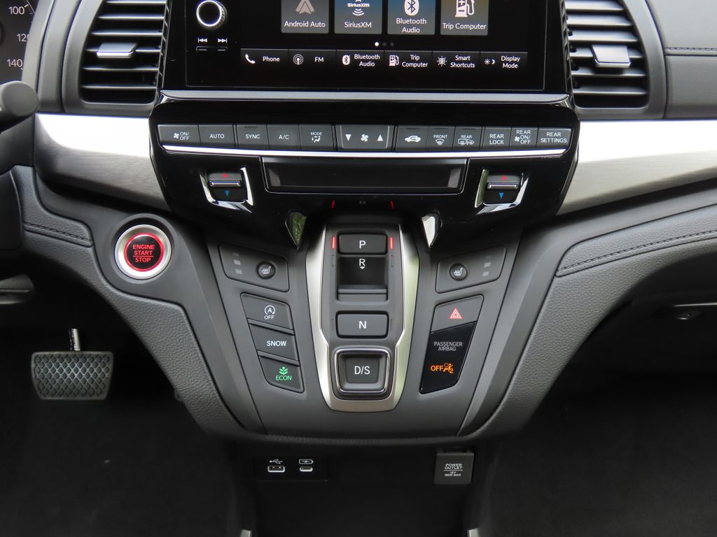 Thumbnail: 2027 Honda Odyssey - 21