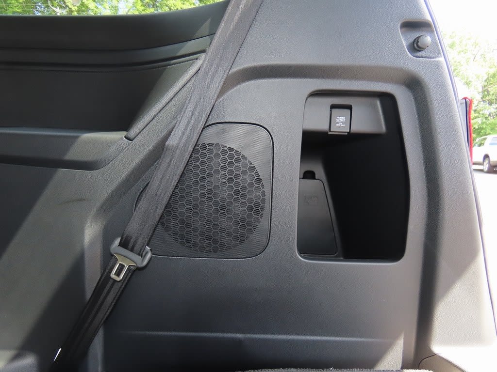 Thumbnail: 2026 Honda Odyssey - 17