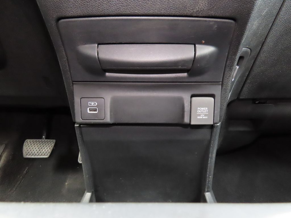 Thumbnail: 2023 Honda Odyssey - 24