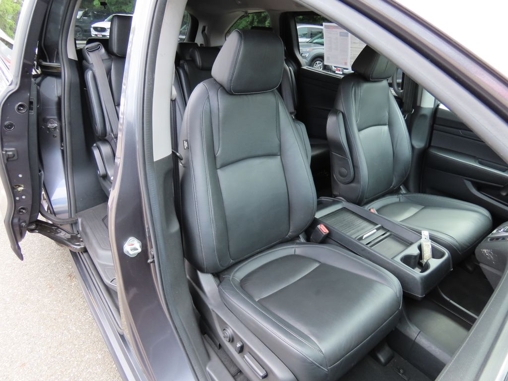 Thumbnail: 2023 Honda Odyssey - 22