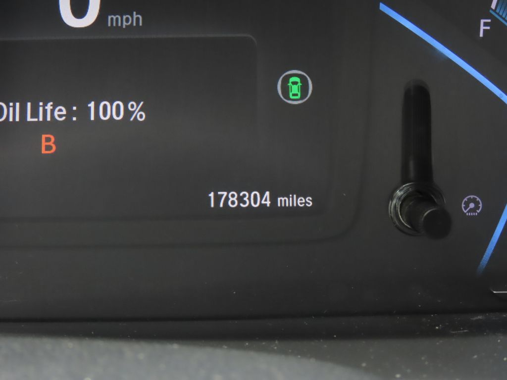 Thumbnail: 2023 Honda Odyssey - 26