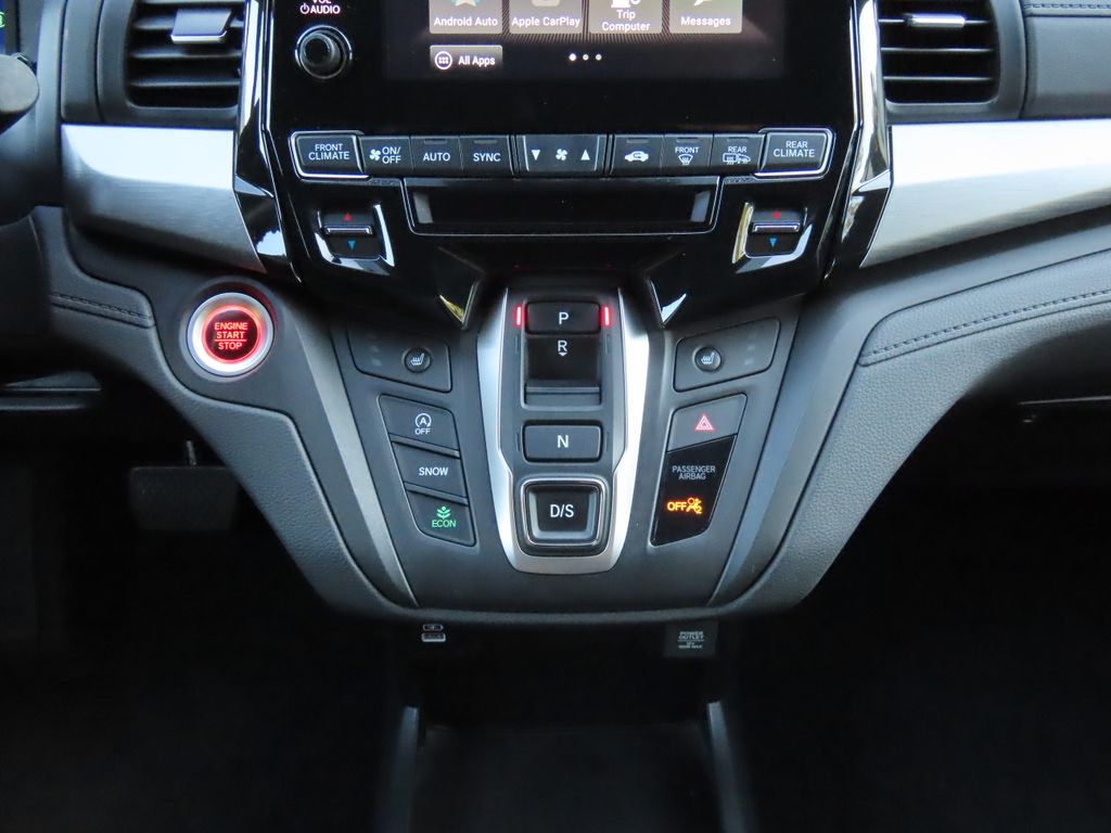 Thumbnail: 2024 Honda Odyssey - 24