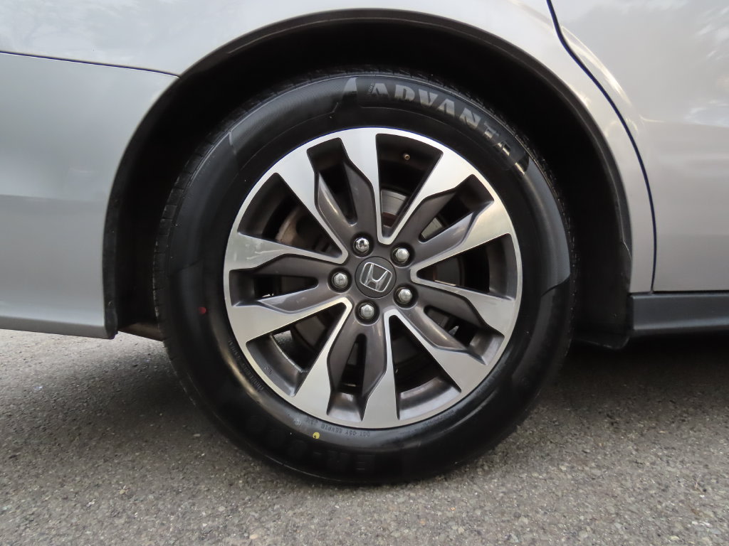 Thumbnail: 2023 Honda Odyssey - 8