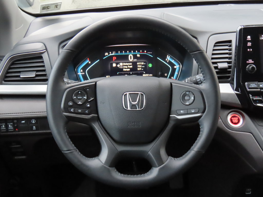 Thumbnail: 2023 Honda Odyssey - 10
