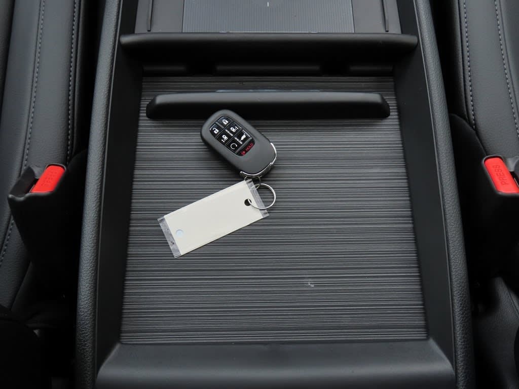 Thumbnail: 2026 Honda Odyssey - 26