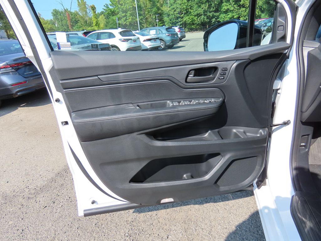Thumbnail: 2027 Honda Odyssey - 20
