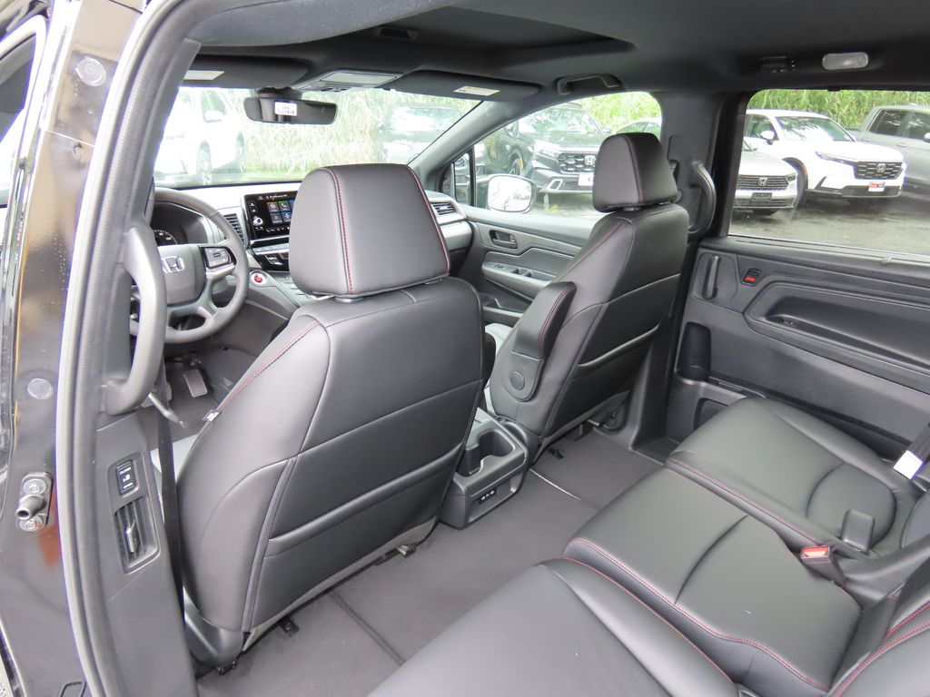 Thumbnail: 2026 Honda Odyssey - 19