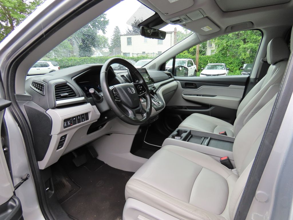 Thumbnail: 2018 Honda Odyssey - 2