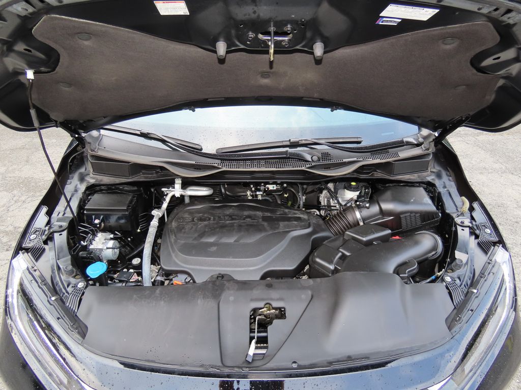 Thumbnail: 2025 Honda Odyssey - 9